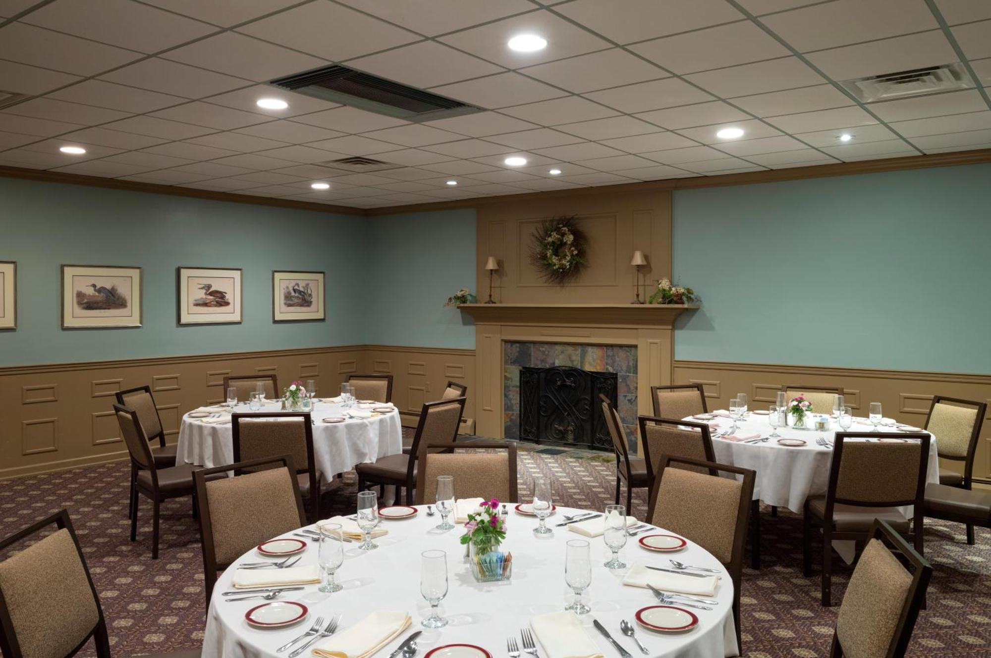 Pine Barn Hotel Danville